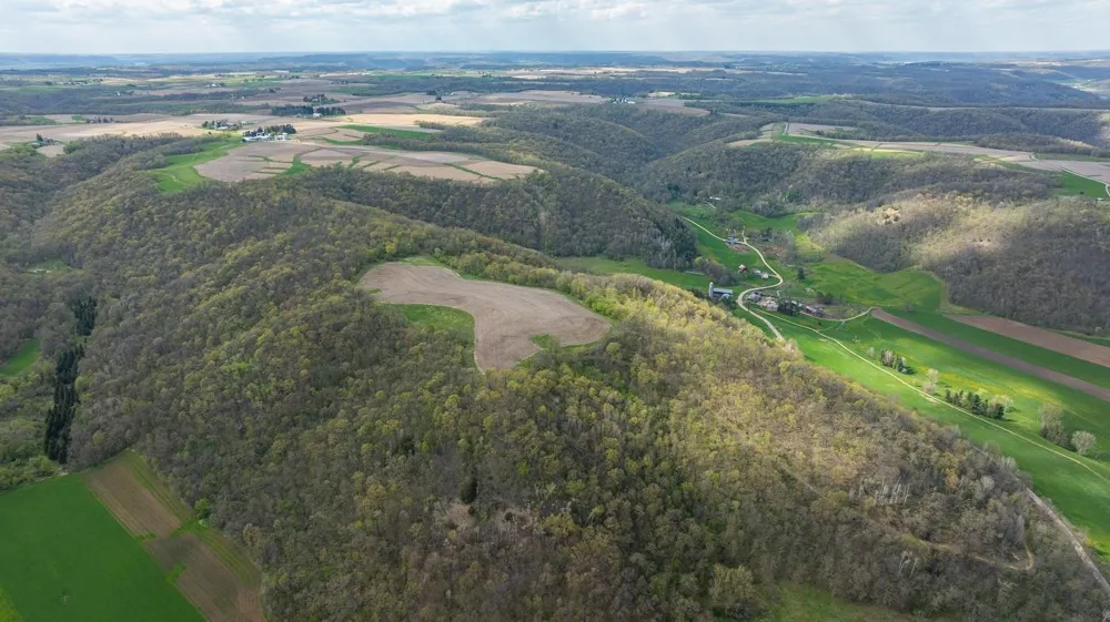 0 Yaeger Valley Road Cochrane, WI 54622