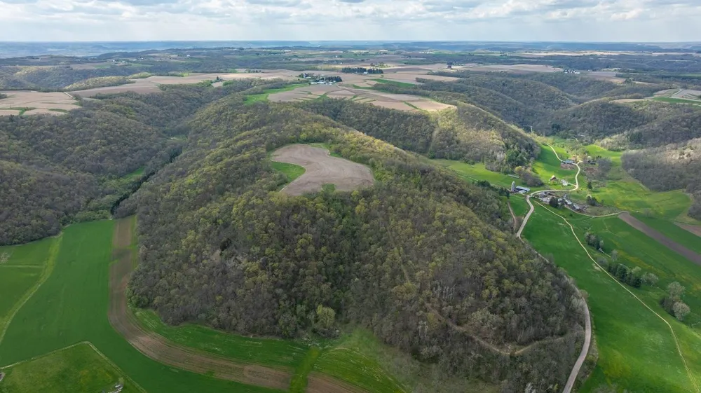 0 Yaeger Valley Road Cochrane, WI 54622