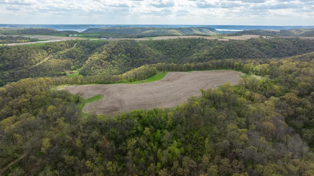 0 Yaeger Valley Road Cochrane, WI 54622