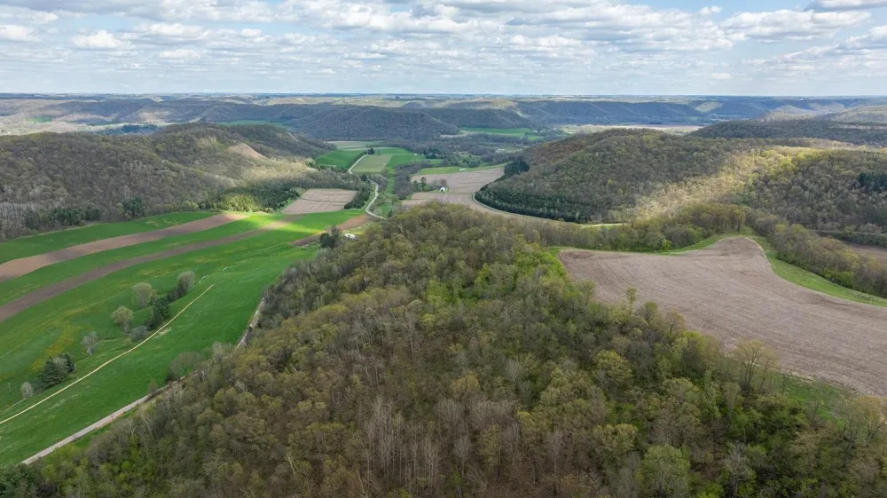 0 Yaeger Valley Road Cochrane, WI 54622