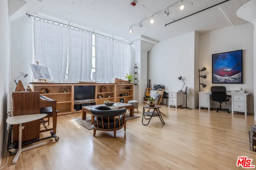 420 S San Pedro Street #423