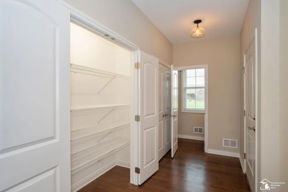 11080 S Custer Road Raisinville Township, MI 48161