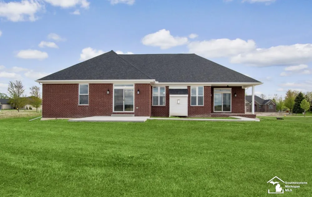 11080 S Custer Road Raisinville Township, MI 48161