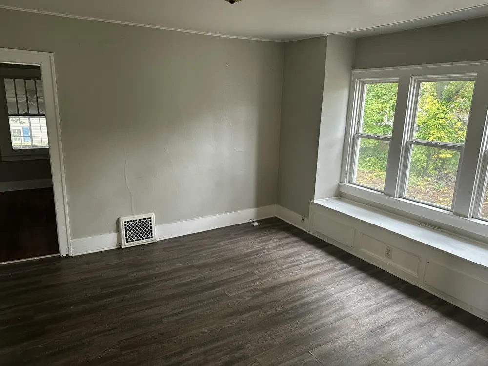 3427 W Michigan Avenue Kalamazoo City, MI 49006