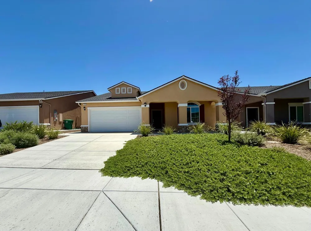 1240 E Orange Street Avenal, CA 93204