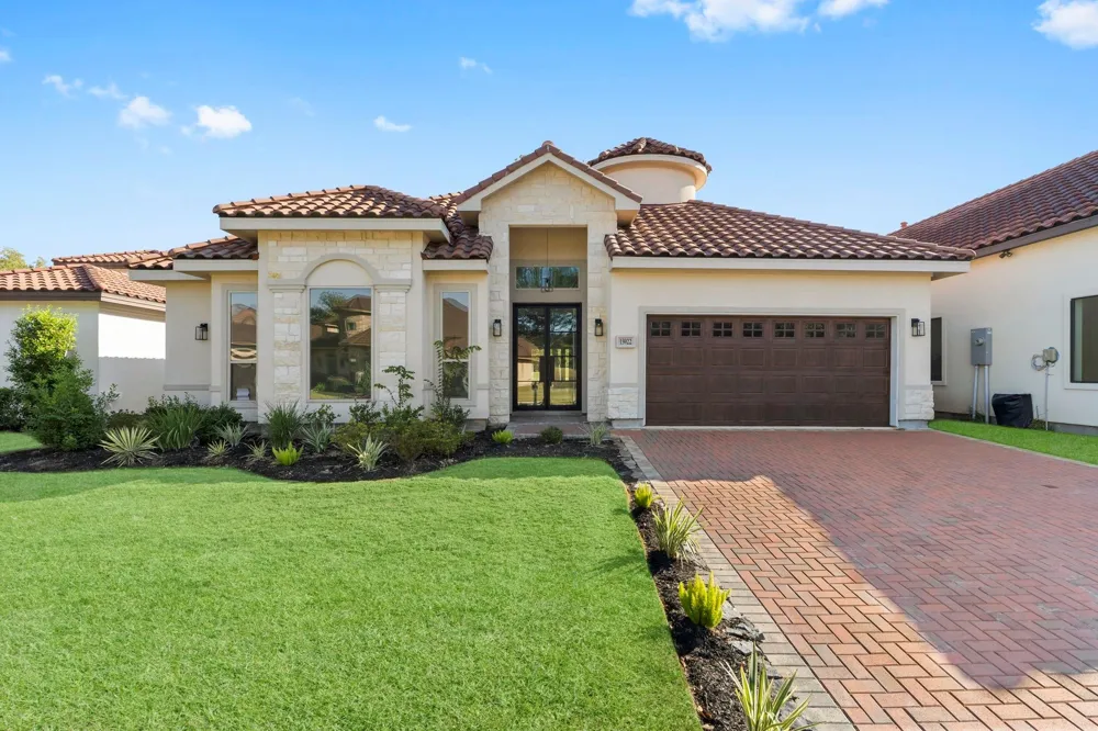 15922 Bridges Fairway Lane