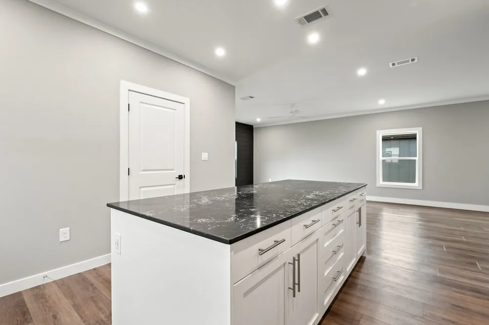2027 Applewood Drive Lockhart, TX 78644