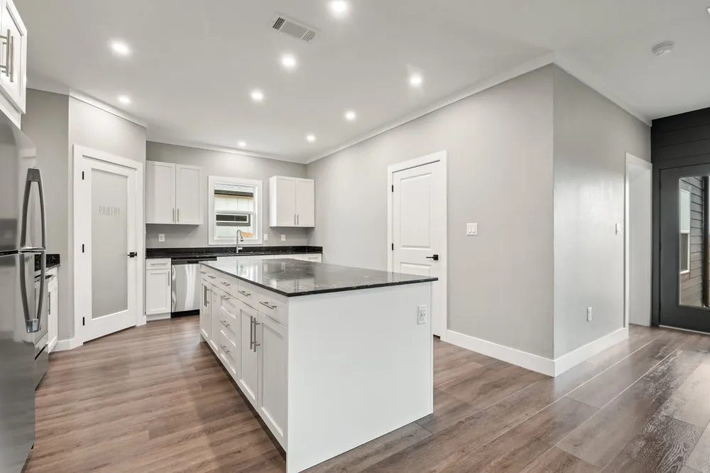 2027 Applewood Drive Lockhart, TX 78644