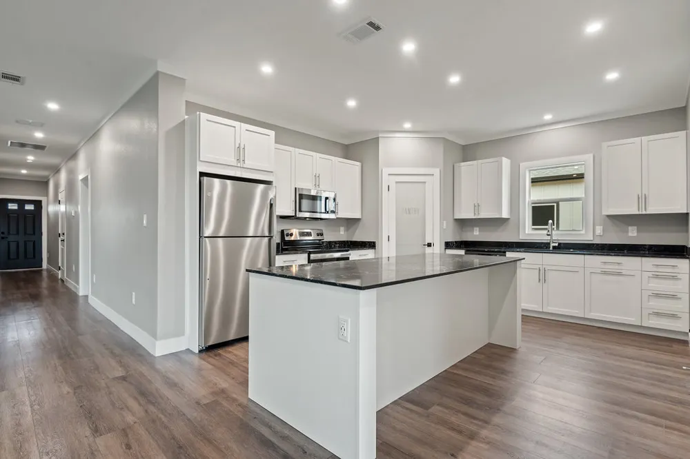 2027 Applewood Drive Lockhart, TX 78644