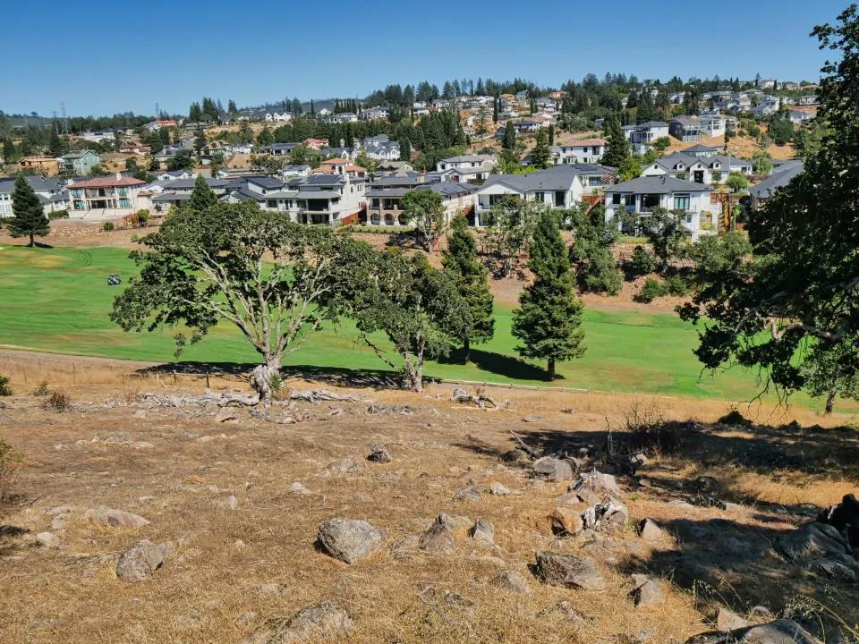 3776 Skyfarm Drive Santa Rosa, CA 95403