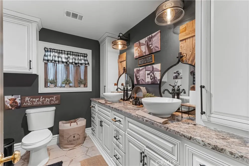 4280 Ipsen Le Grand, CA 95333
