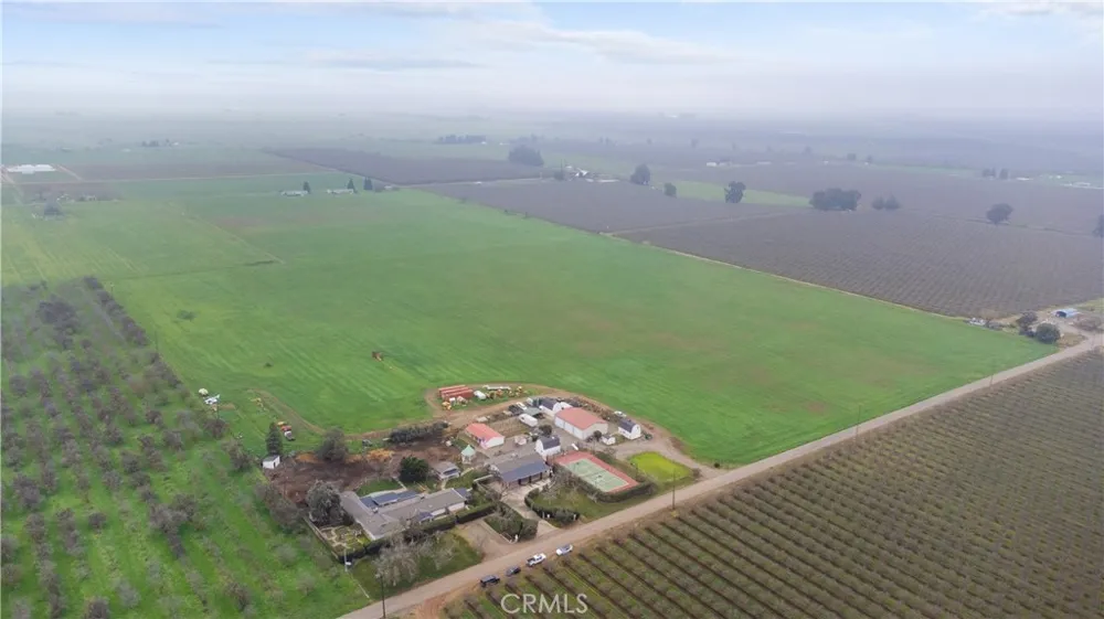4280 Ipsen Le Grand, CA 95333