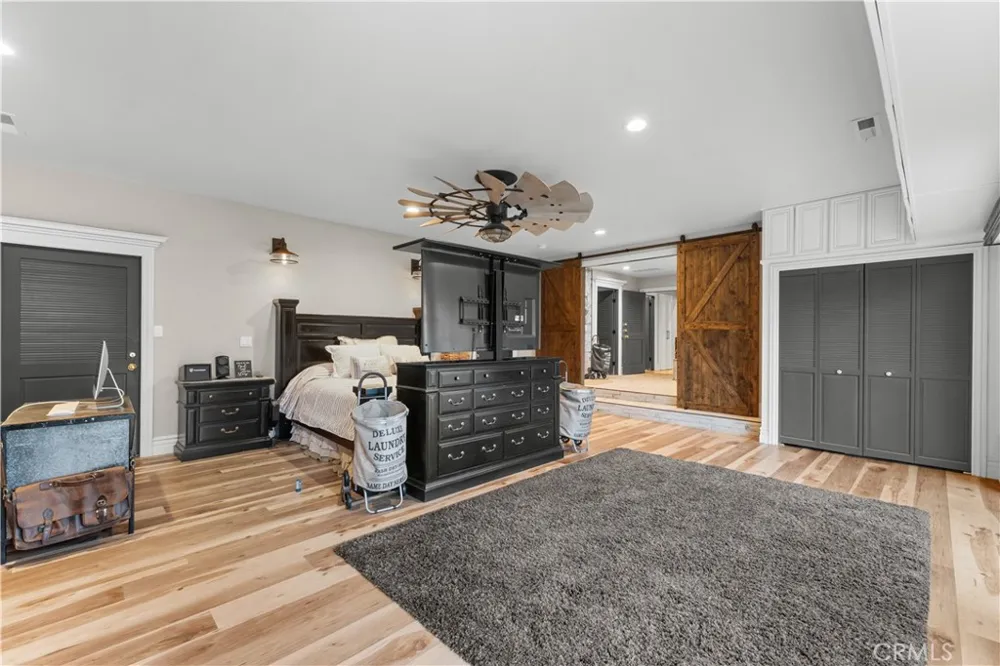 4280 Ipsen Le Grand, CA 95333