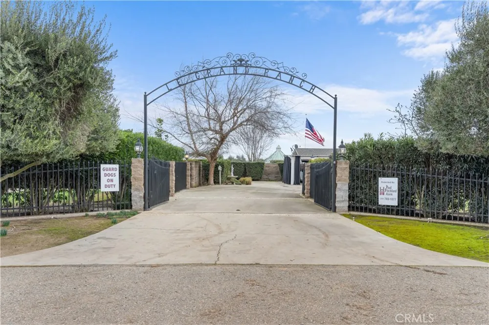 4280 Ipsen Le Grand, CA 95333