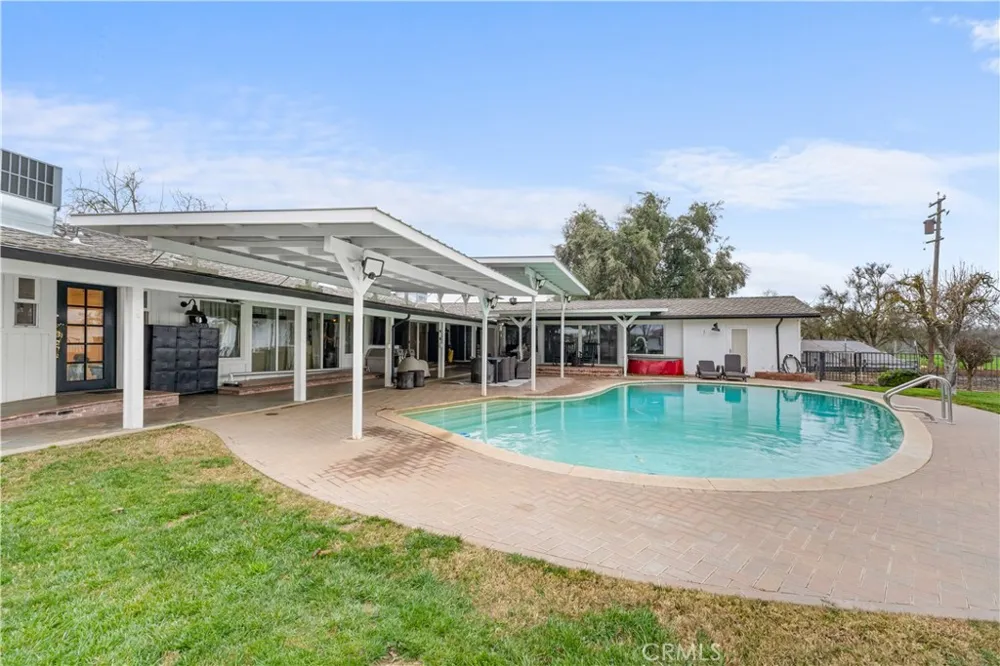 4280 Ipsen Le Grand, CA 95333