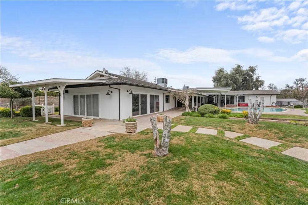 4280 Ipsen Le Grand, CA 95333