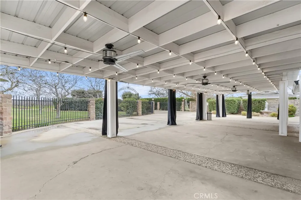 4280 Ipsen Le Grand, CA 95333