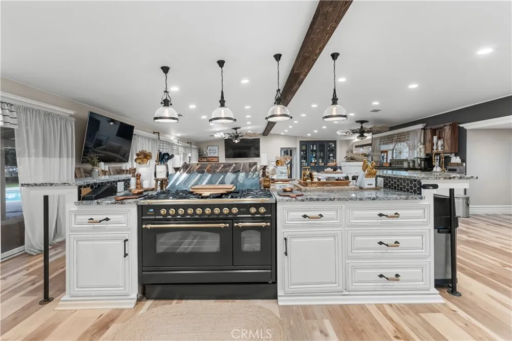 4280 Ipsen Le Grand, CA 95333