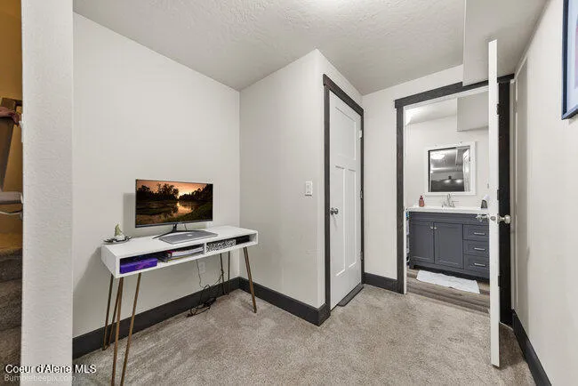 2489 Side Saddle Lane Post Falls, ID 83854