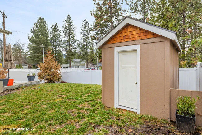 2489 Side Saddle Lane Post Falls, ID 83854