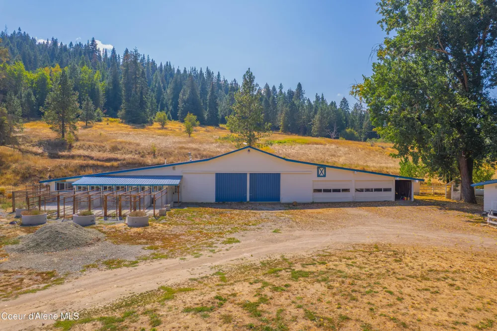 17778 E Canary Creek Road Cataldo, ID 83810