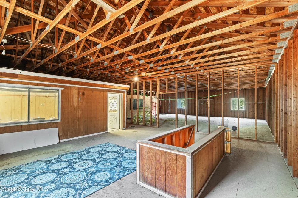17778 E Canary Creek Road Cataldo, ID 83810