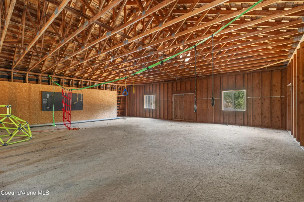 17778 E Canary Creek Road Cataldo, ID 83810