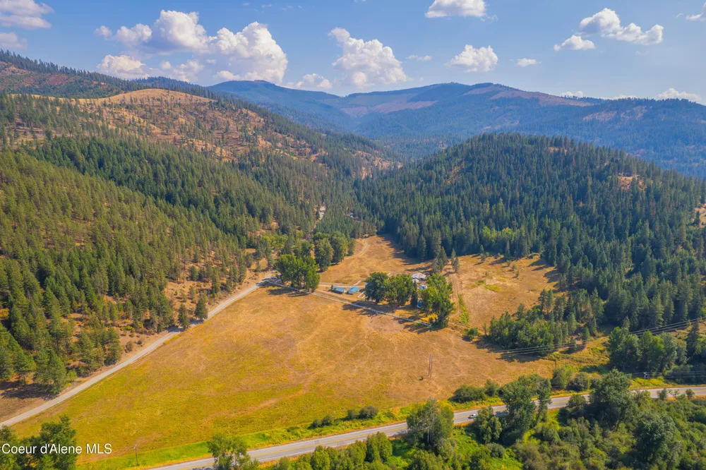 17778 E Canary Creek Road Cataldo, ID 83810