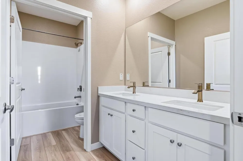 3300 Dillion Way Denair, CA 95316