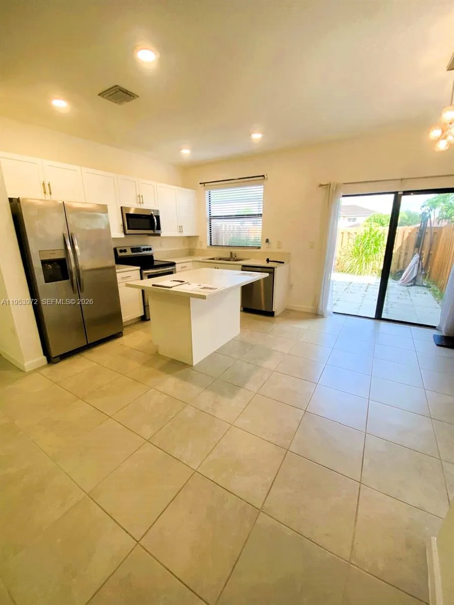 18220 SW 148th Rd Miami, FL 33187