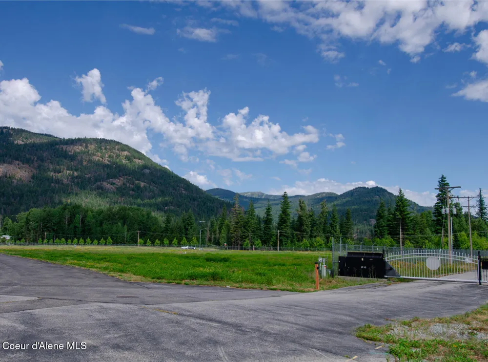 TBD Woodland Drive Sandpoint, ID 83864
