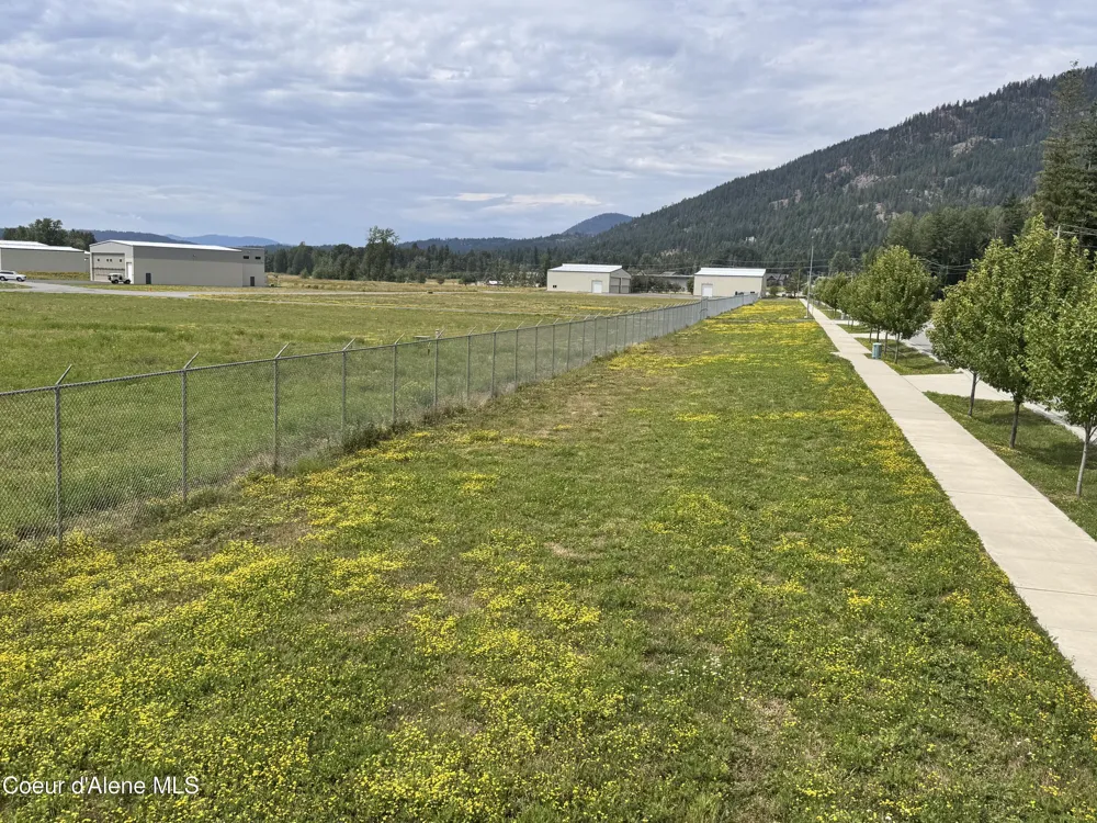 TBD Woodland Drive Sandpoint, ID 83864