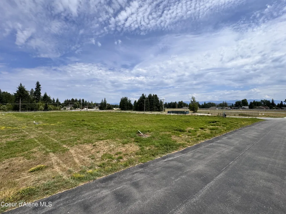 TBD Woodland Drive Sandpoint, ID 83864