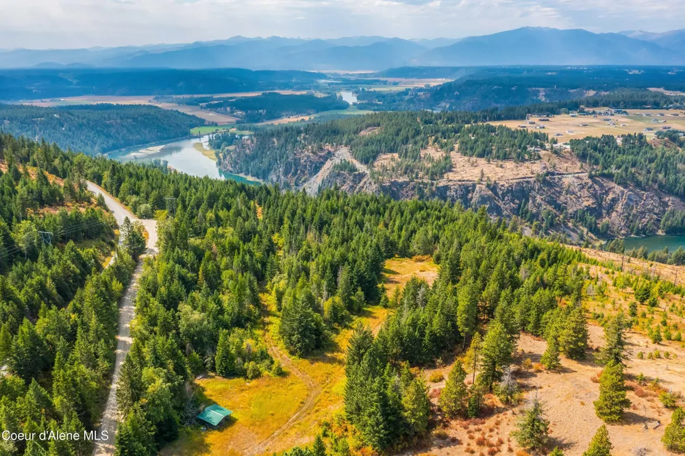 133 Two Tail Road Bonners Ferry, ID 83805