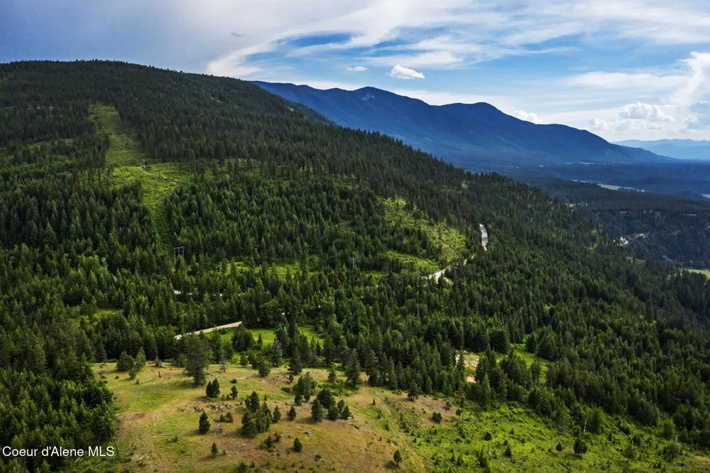 133 Two Tail Road Bonners Ferry, ID 83805