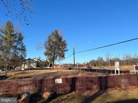7106 CENTREVILLE ROAD
