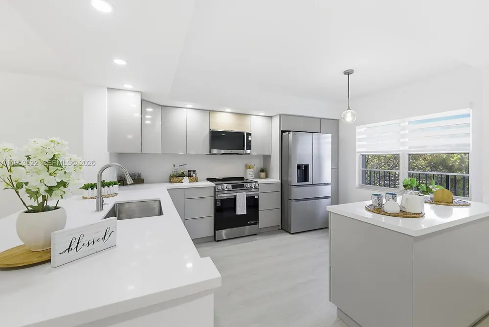 1300 SW 125th Ave #306K