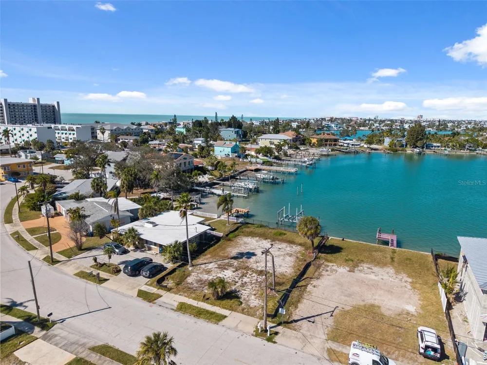 15307 HARBOR DRIVE Madeira Beach, FL 33708