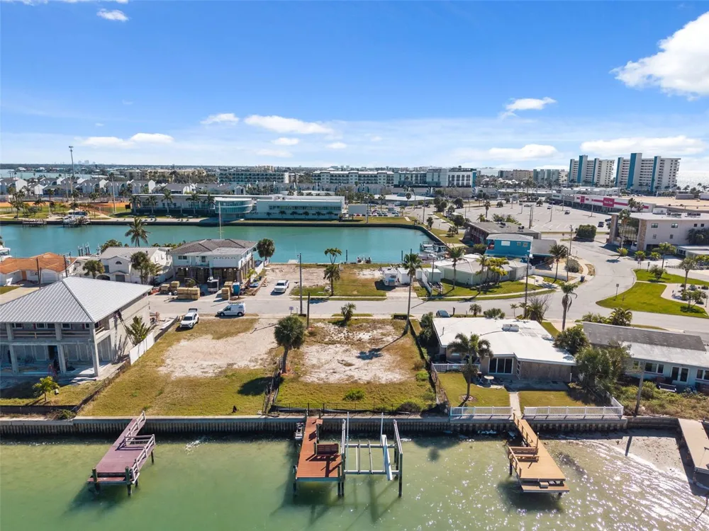 15307 HARBOR DRIVE Madeira Beach, FL 33708