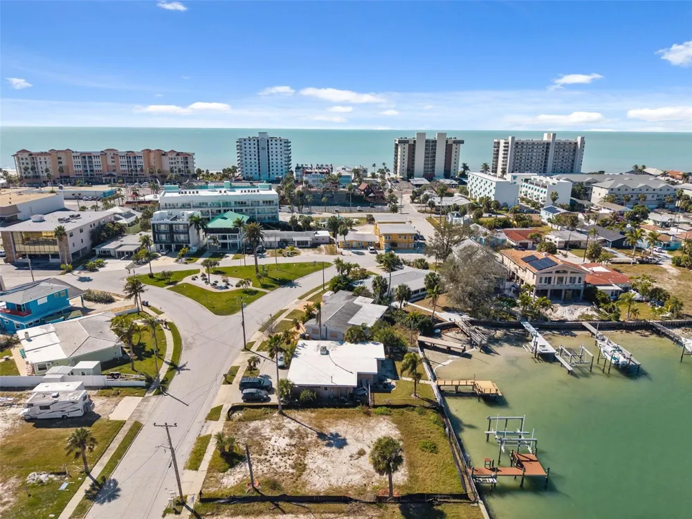 15307 HARBOR DRIVE Madeira Beach, FL 33708