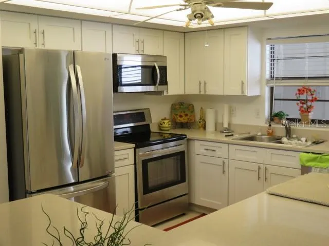 1400 1ST AVENUE W #504 Bradenton, FL 34205