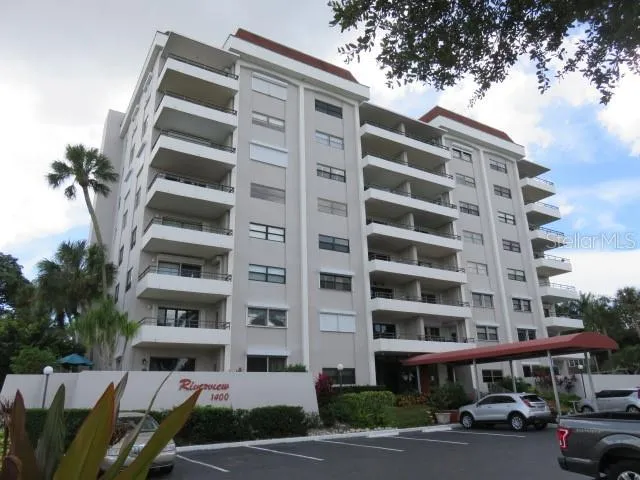 1400 1ST AVENUE W #504 Bradenton, FL 34205