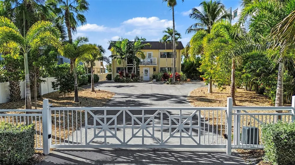 19936 GULF BOULEVARD Indian Shores, FL 33785