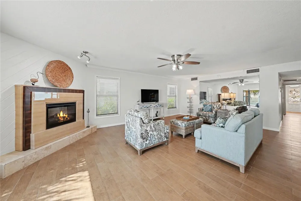 19936 GULF BOULEVARD Indian Shores, FL 33785