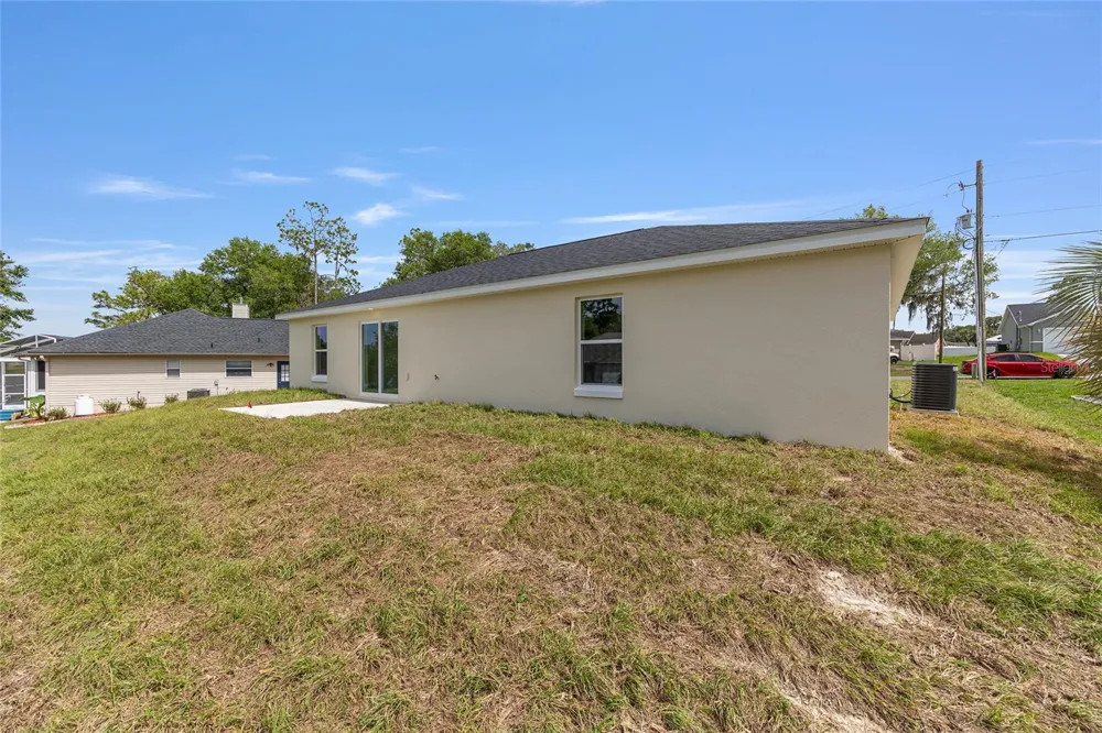 62 MALAUKA RADIAL Ocklawaha, FL 32179