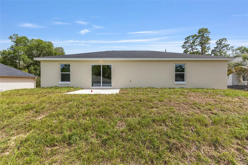 62 MALAUKA RADIAL Ocklawaha, FL 32179