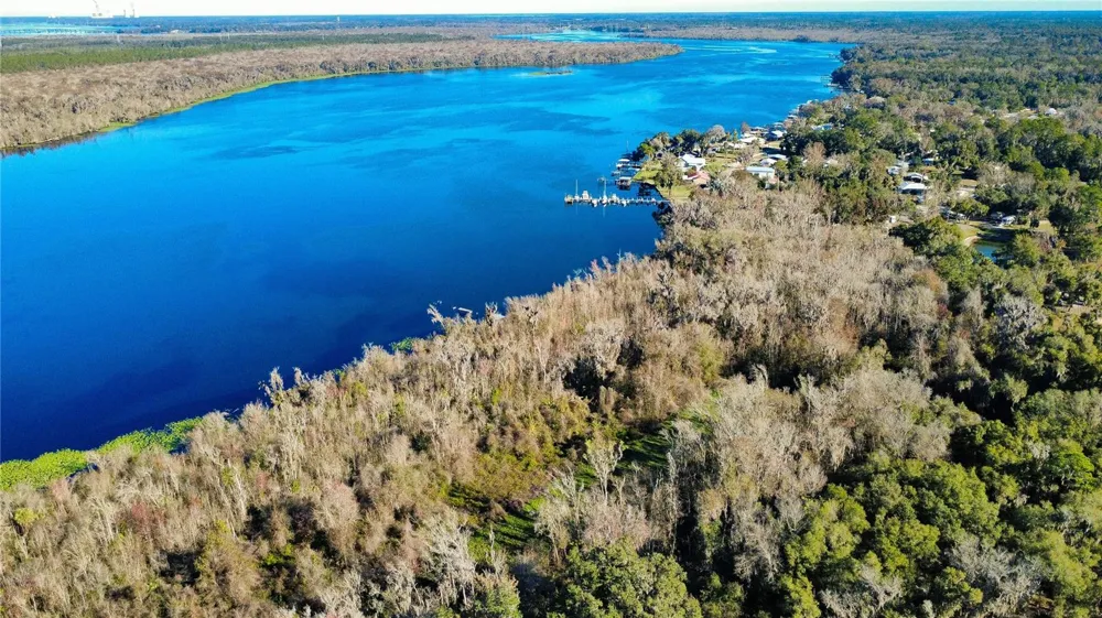 110 LEEWARD ROAD Satsuma, FL 32189