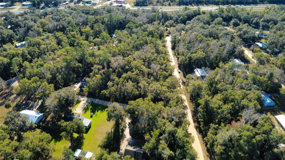 110 LEEWARD ROAD Satsuma, FL 32189