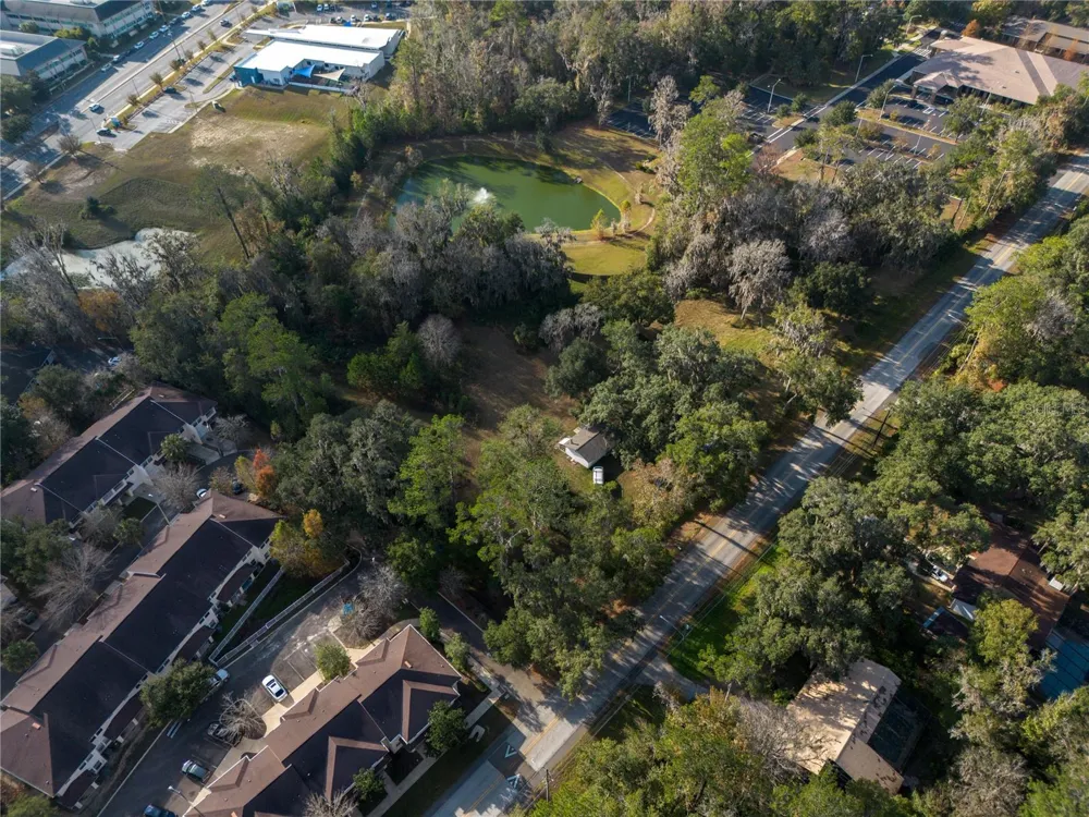 560 NW 39TH ROAD Gainesville, FL 32607