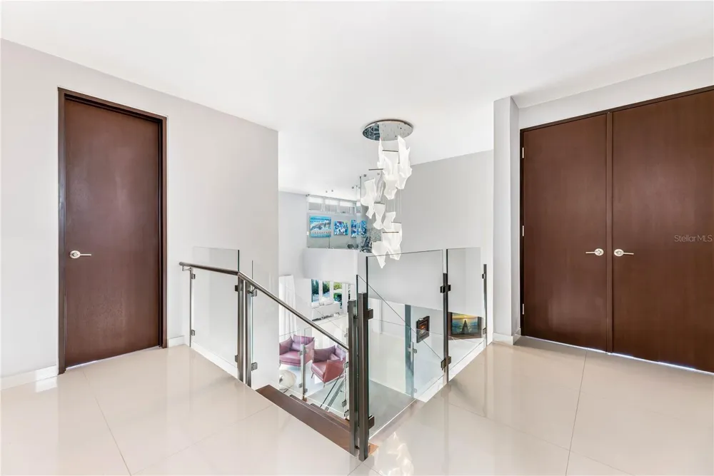 B32 EASTSIDE COURT Guaynabo, PR 00969